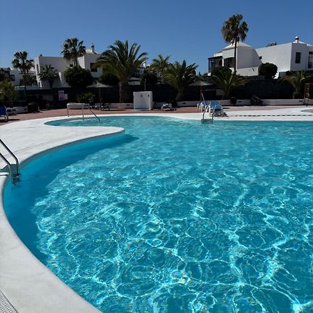 Casa Amplia Y Moderna De 3 Habitaciones En Complejo Con Piscina Costa Teguise Exterior foto
